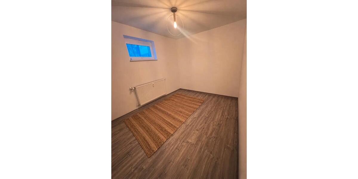 Erdgeschoßwohnung Rottenburg am Neckar - 3 Zimmer, 86 m&sup2;, 1.300&euro; | Angebot:26701929