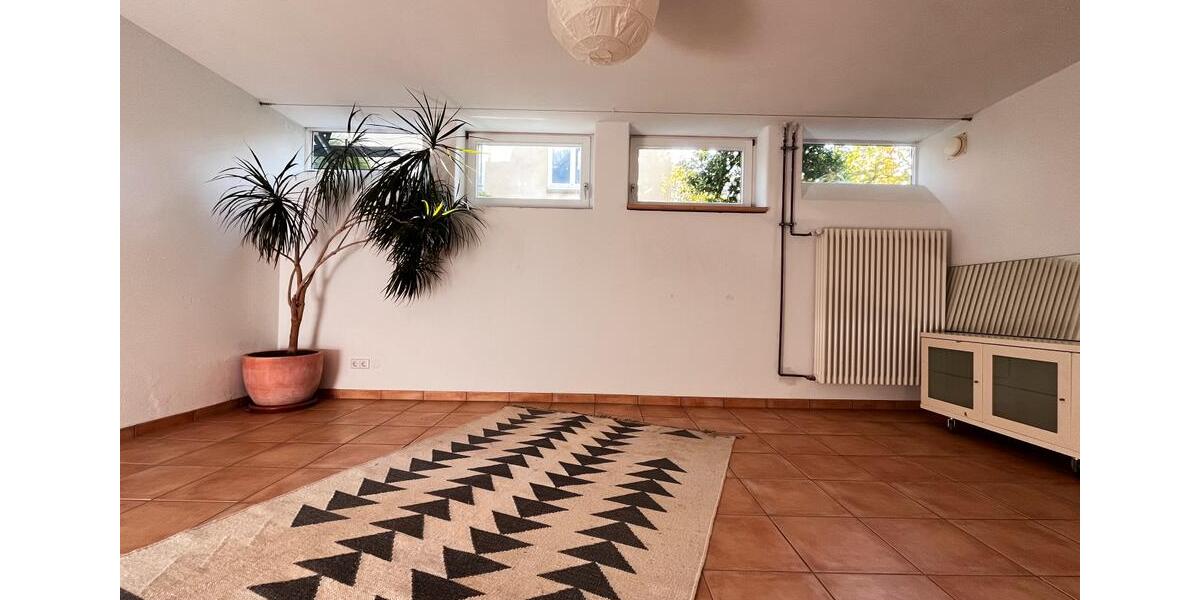 Helles Zimmer Ideal für Pendler, Homeoffice oder AtelierWerkraum 1 zimmer