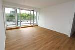 Wohnen im Neubau - Schöne 4-Zimmer-Wohnung mit großem Balkon