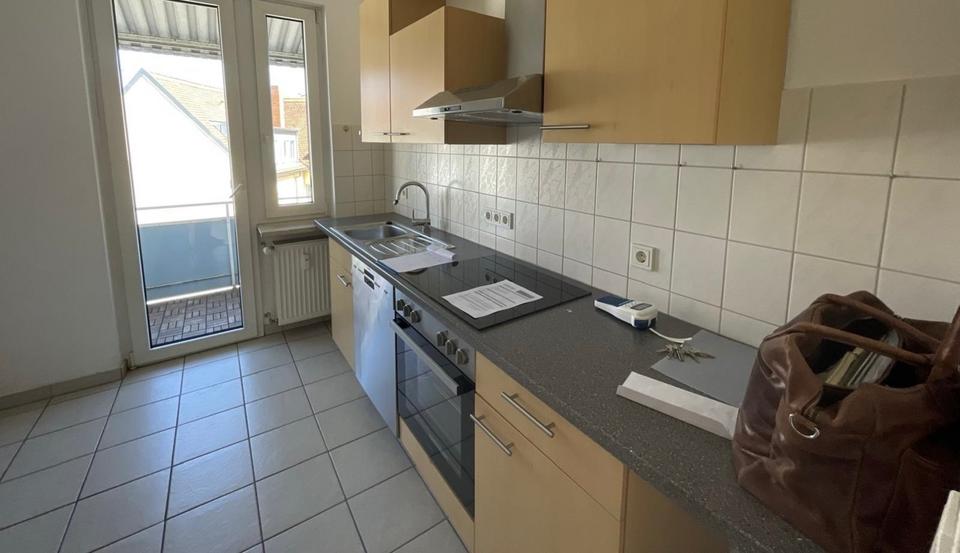 Helle 3 Zimmer Wohnung im Herzen von Würzburg – Augustinerstraße 3 zimmer