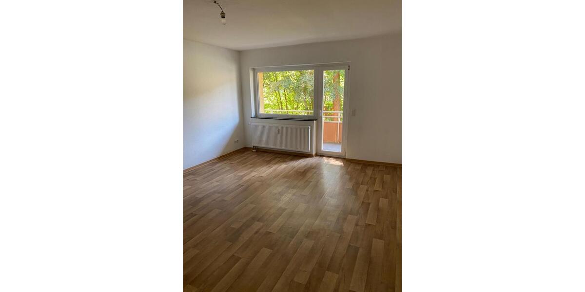 Erdgeschoßwohnung Flensburg Fruerlund - 3 Zimmer, 77 m&sup2;, 689&euro; | Angebot:24525077