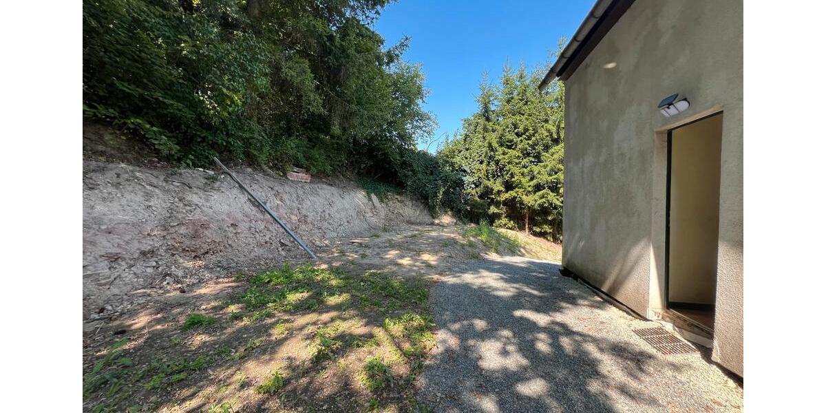 Etagenwohnung Schleusingen - 4 Zimmer, 103 m&sup2;, 980&euro; | Angebot:23831021