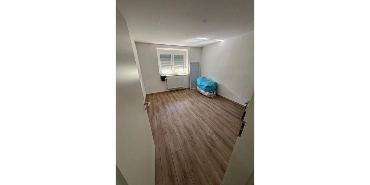 Etagenwohnung Solnhofen - 3 Zimmer, 80 m&sup2;, 1.300&euro; | Angebot:26552580