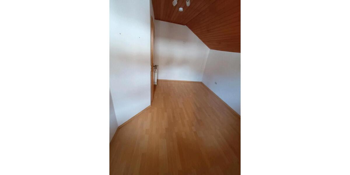 Dachgeschoßwohnung Bischofsmais - 3 Zimmer, 75 m&sup2;, 550&euro; | Angebot:24840064