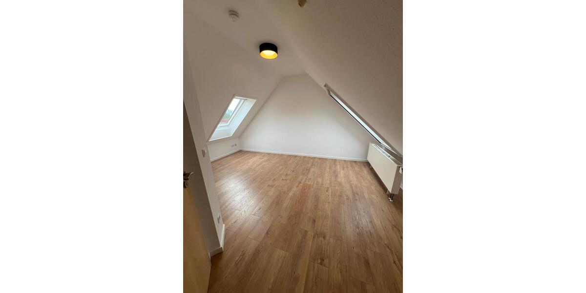 Maisonettenwohnung Neuenstein - 4.5 Zimmer, 97 m&sup2;, 1.100&euro; | Angebot:26517712