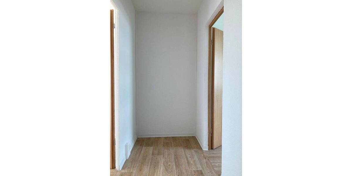 Etagenwohnung Döbeln Pommlitz - 2 Zimmer, 47 m&sup2;, 238&euro; | Angebot:26763526