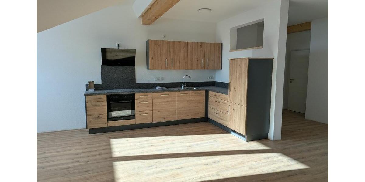 Dachgeschoßwohnung Marktoberdorf - 4 Zimmer, 86 m&sup2;, 1.290&euro; | Angebot:23683615