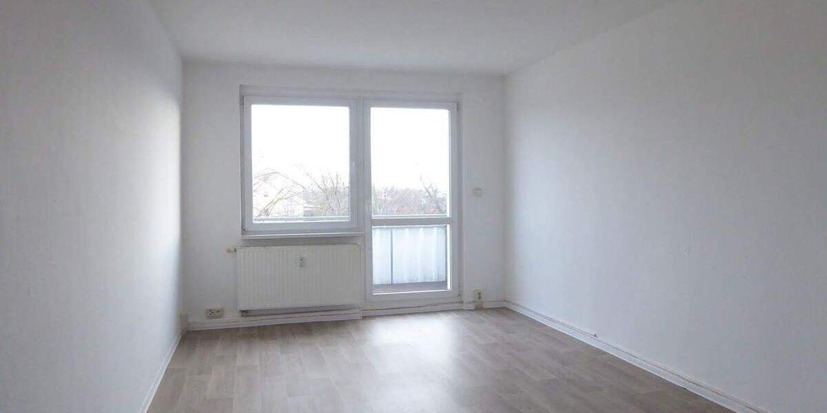 Etagenwohnung Bad Lauchstädt - 3 Zimmer, 58 m&sup2;, 359&euro; | Angebot:25040609