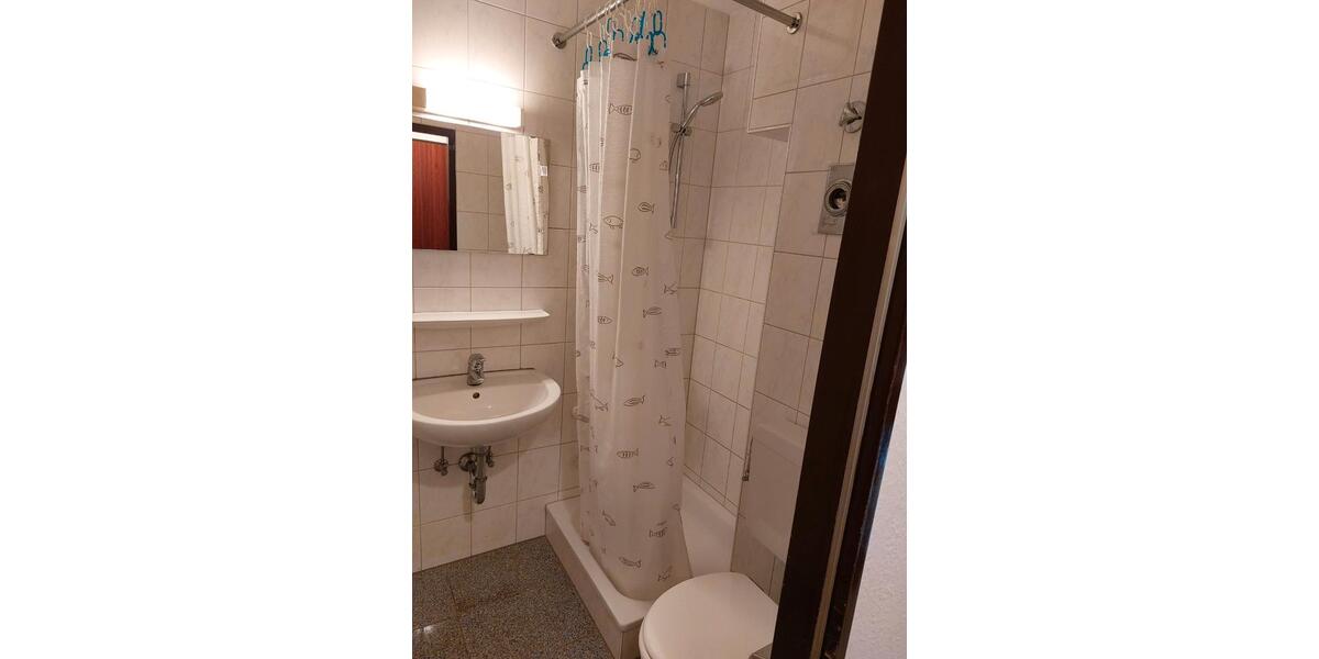 Etagenwohnung Waldshut-Tiengen Tiengen - 1 Zimmer, 32 m&sup2;, 350&euro; | Angebot:26385519
