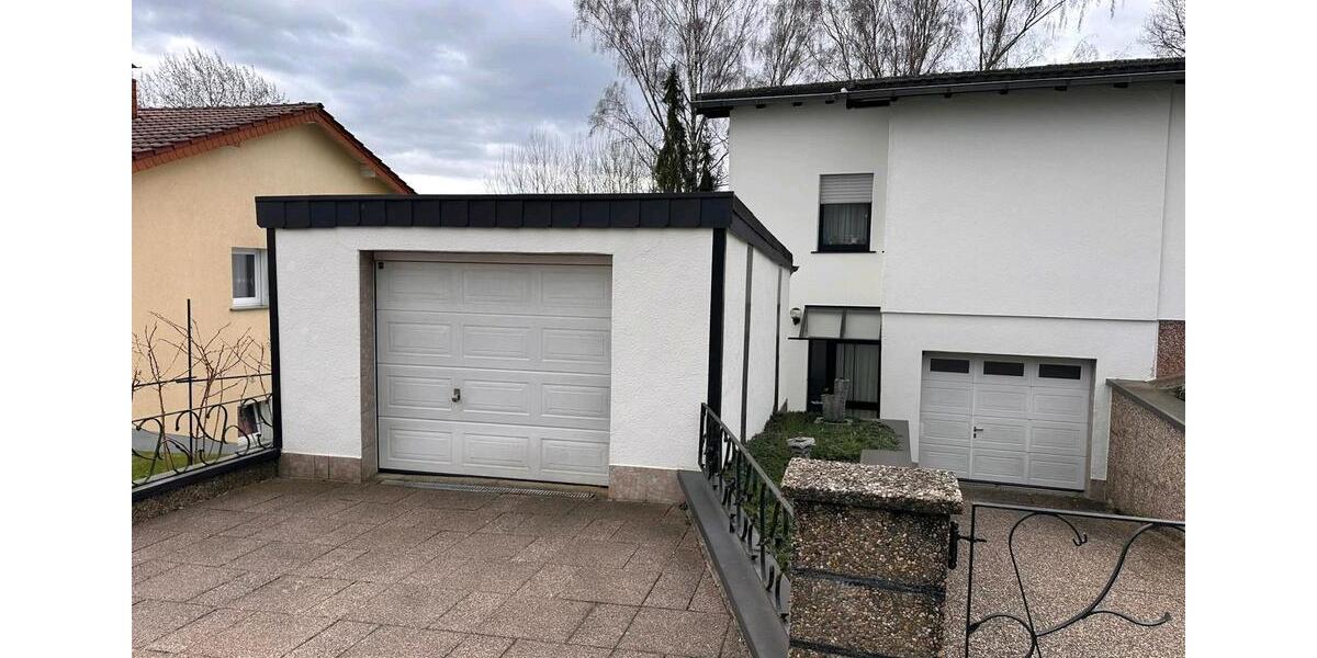 Etagenwohnung Sankt Wendel - 3 Zimmer, 82 m&sup2;, 700&euro; | Angebot:26490007