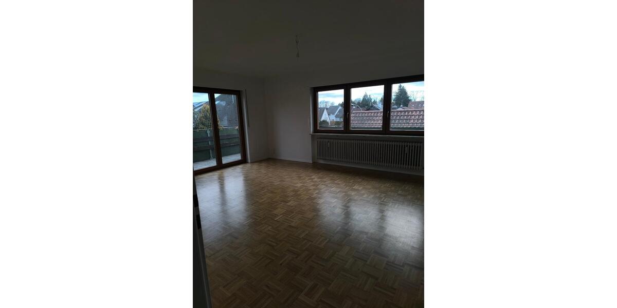 Etagenwohnung Schöngeising - 4 Zimmer, 103 m&sup2;, 1.390&euro; | Angebot:24837375