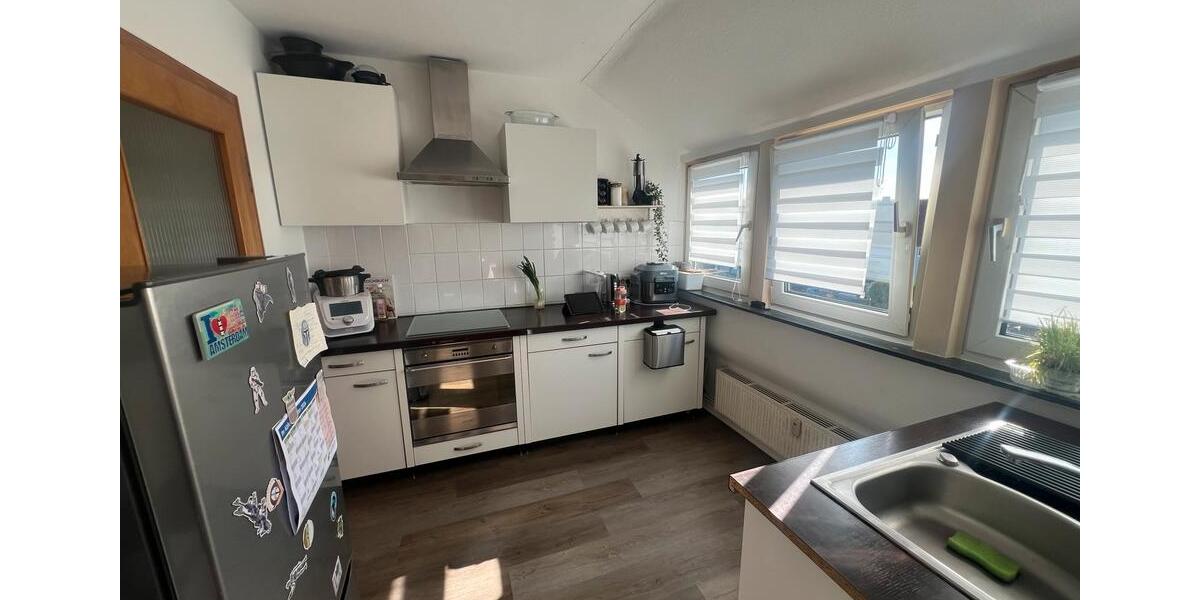 Dachgeschoßwohnung Hessisch Oldendorf - 3.5 Zimmer, 86 m&sup2;, 850&euro; | Angebot:26355843