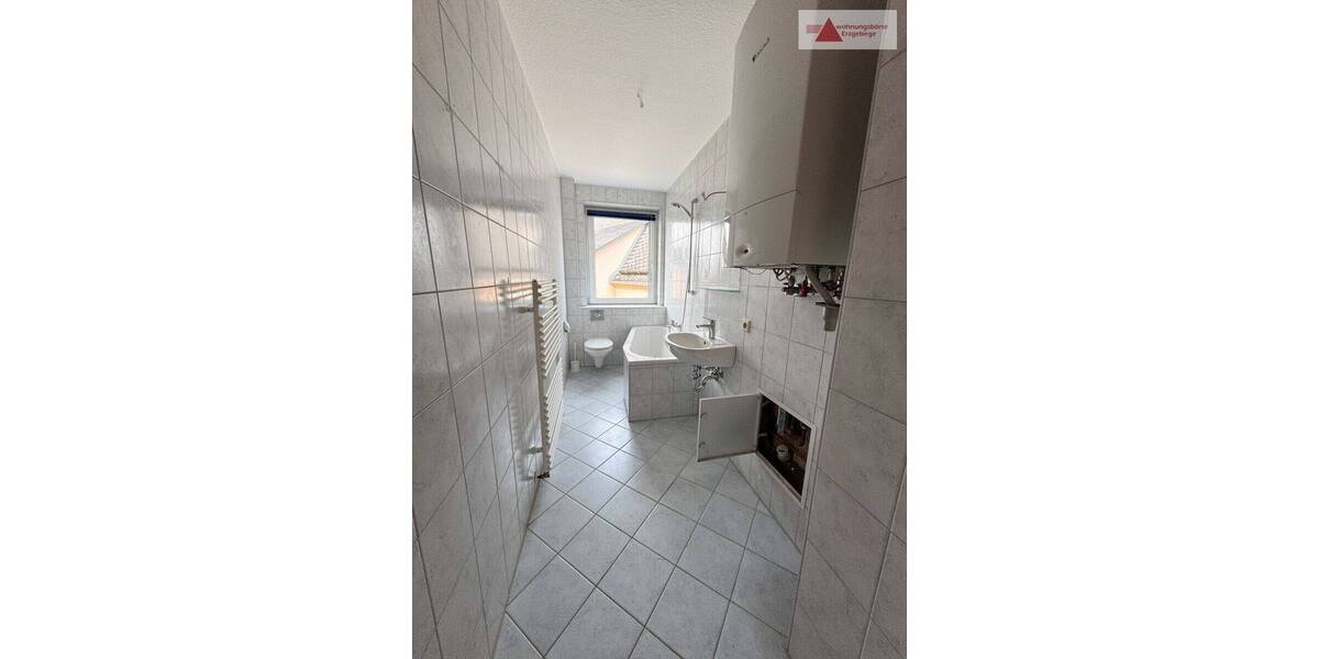 Etagenwohnung Lößnitz - 2 Zimmer, 49 m&sup2;, 294&euro; | Angebot:26929613