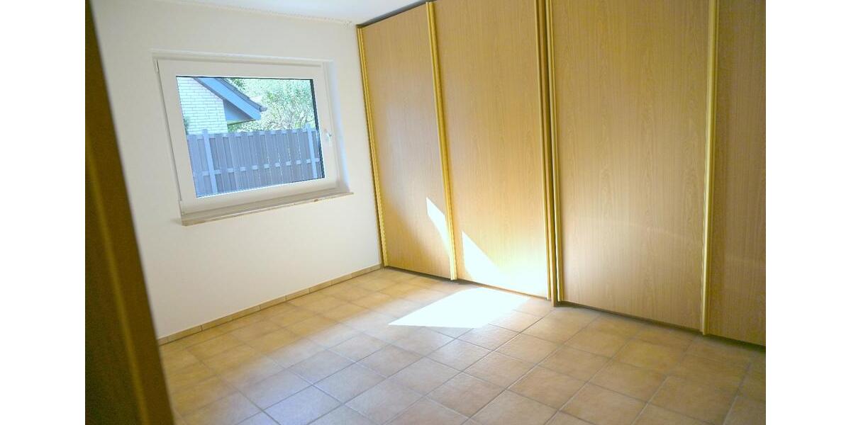 Erdgeschoßwohnung Cuxhaven Duhnen - 4 Zimmer, 126 m&sup2;, 1.450&euro; | Angebot:26031887