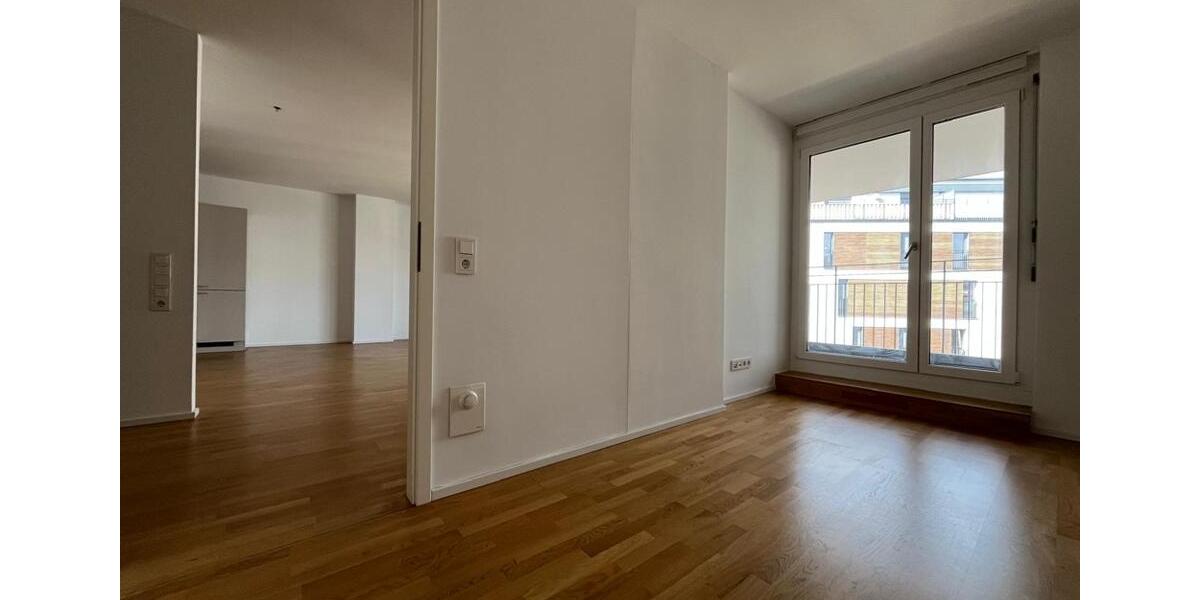 Etagenwohnung Stuttgart - 2 Zimmer, 75 m&sup2;, 1.450&euro; | Angebot:26196244