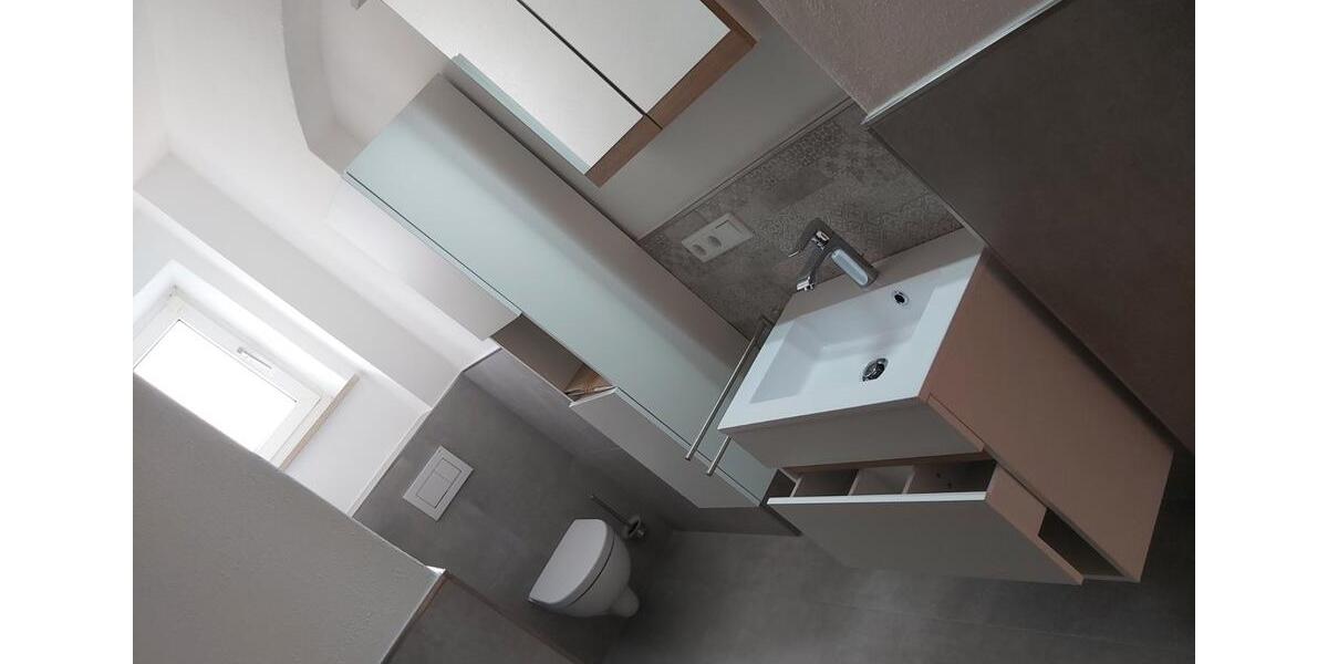 Etagenwohnung Weiden in der Oberpfalz - 4 Zimmer, 110 m&sup2;, 1.200&euro; | Angebot:26521936