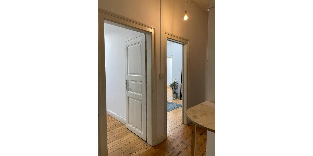 Etagenwohnung Bonn Gronau - 3 Zimmer, 70 m&sup2;, 800&euro; | Angebot:26399088