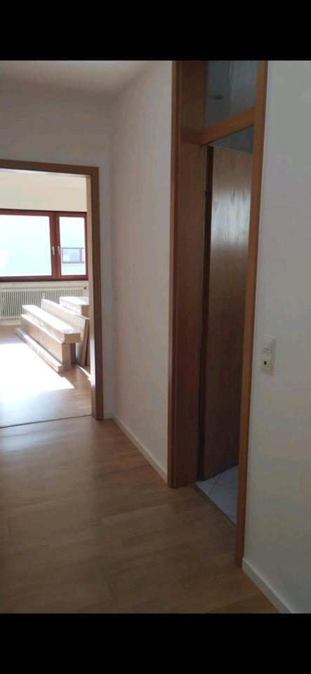 Helle, großzügig geschnittene 3,5-Zimmer-Wohnung in Althütte