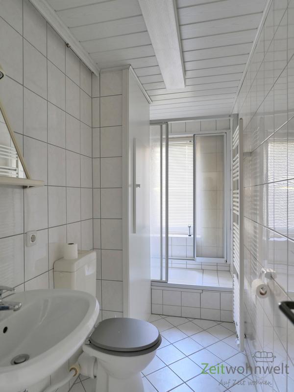 (13649_01) Erfurt: kleine bezugsfertig renovierte 3-Zi-Büroeinheit mit Einbauküche, Dusche, in ruhiger Randlage 3 zimmer