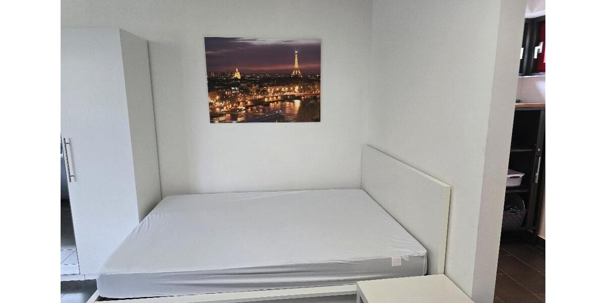 Etagenwohnung Saarbrücken West - 1 Zimmer, 43 m&sup2;, 700&euro; | Angebot:26047348