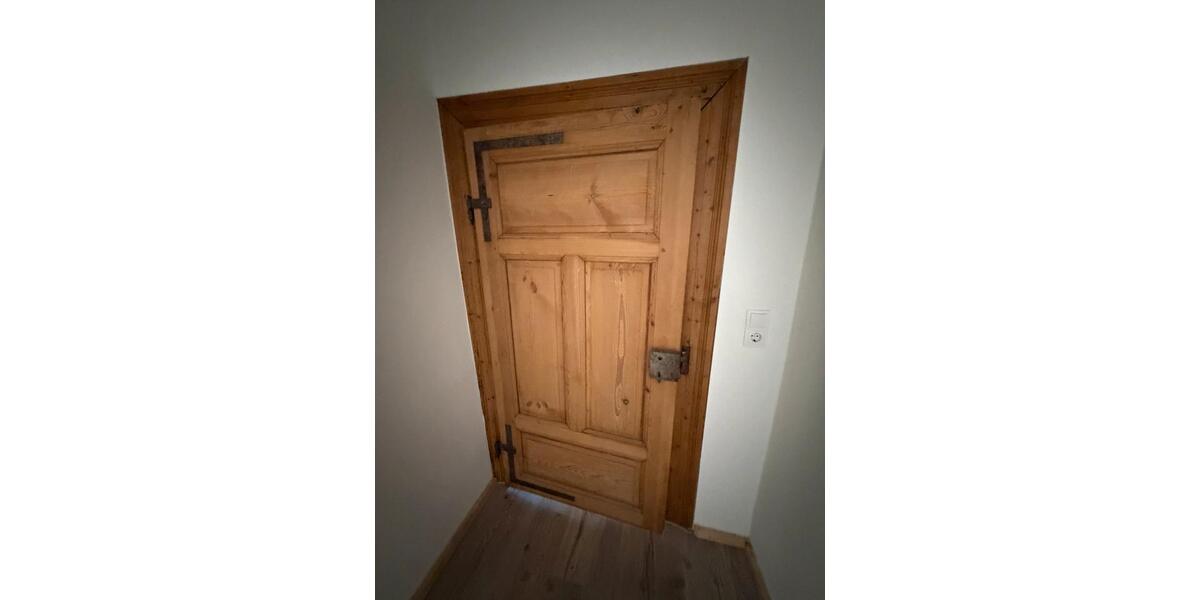 Einfamilienhaus Katzweiler - 5 Zimmer, 193 m&sup2;, 1.400&euro; | Angebot:26705276