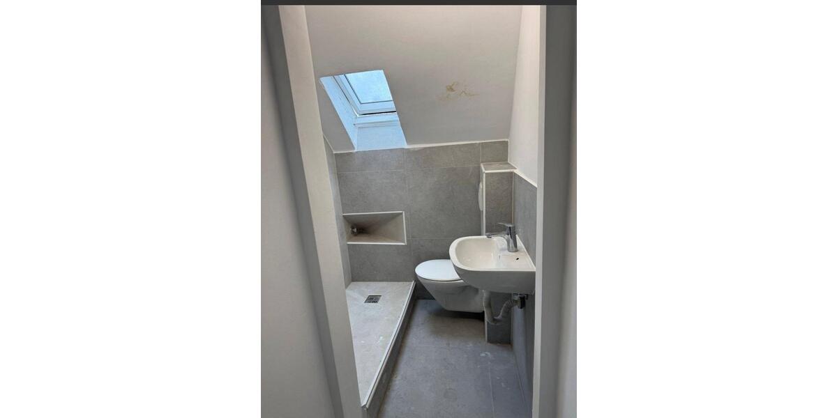 Dachgeschoßwohnung Gelsenkirchen Gelsenkirchen-Mitte - 2 Zimmer, 47 m&sup2;, 430&euro; | Angebot:26588843
