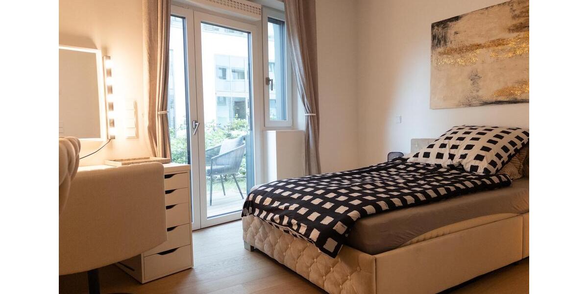 Erdgeschoßwohnung Hamburg Hamburg-Mitte - 1 Zimmer, 25 m&sup2;, 1.500&euro; | Angebot:22584960