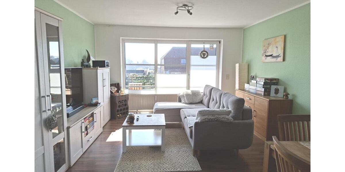 Etagenwohnung Schortens - 3 Zimmer, 73 m&sup2;, 710&euro; | Angebot:25381855