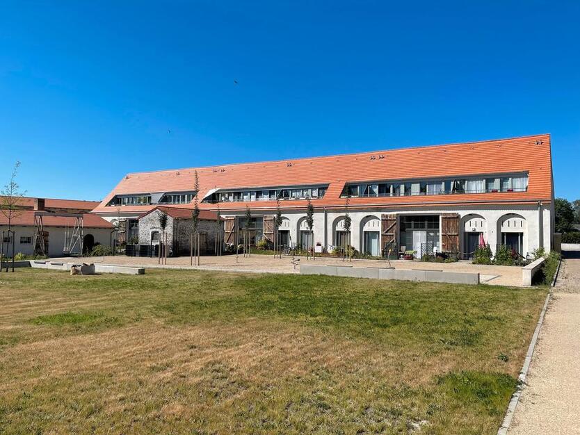 Moderne 3-Zimmerwohnung in historischem Gutshof