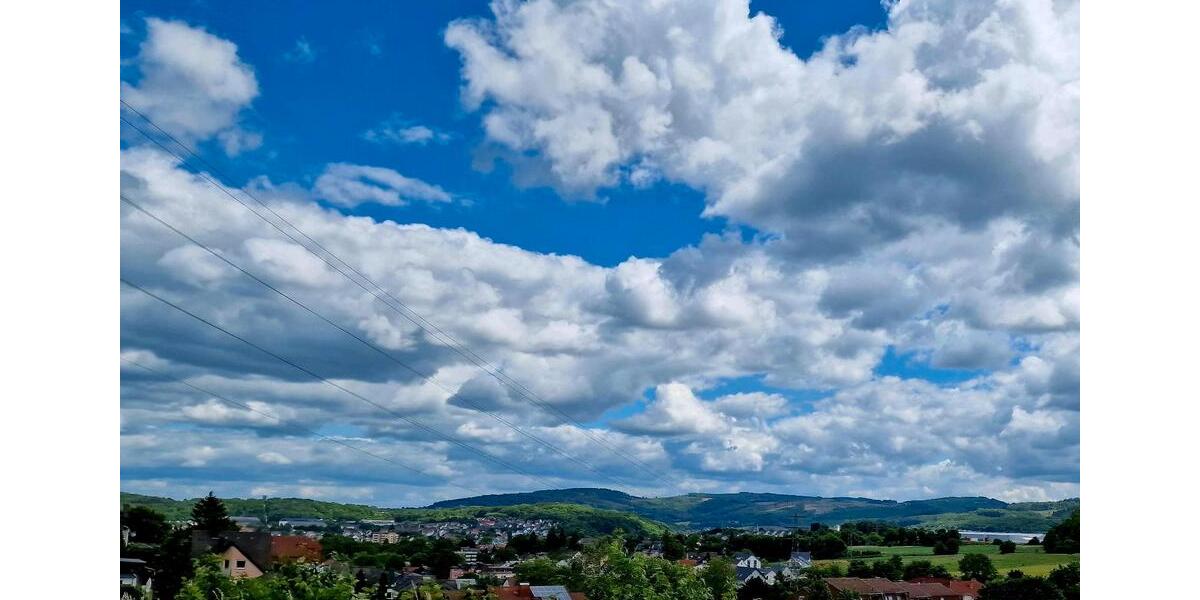 ****Große Mietwohnung 5,5 -Zimmer Hemer Garten, Carport Iserlohn 5 zimmer