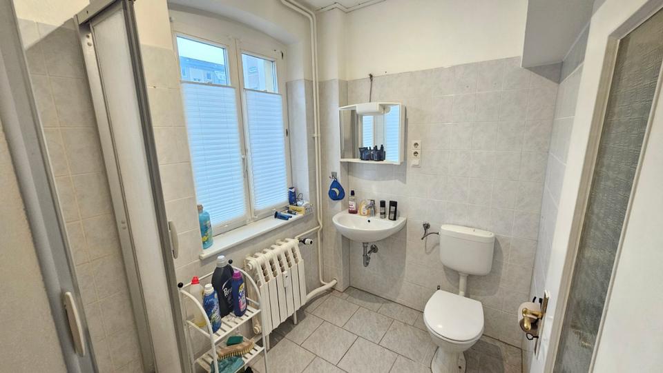 Erdgeschosswohnung in denkmalgeschütztem Haus im Zentrum 1 zimmer