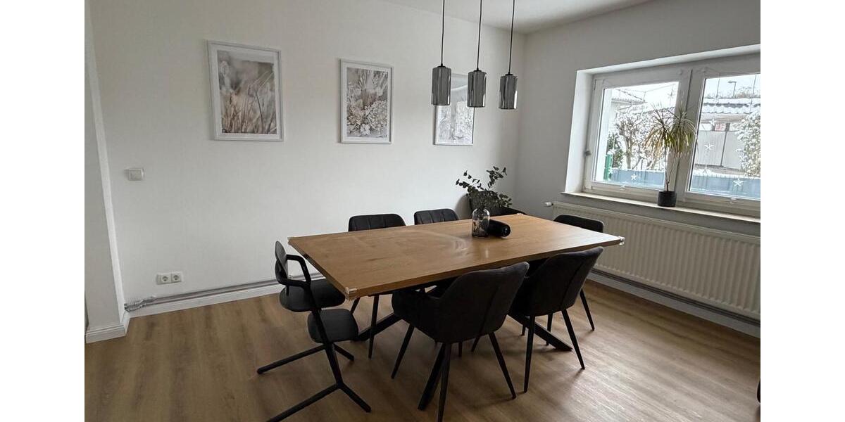 Mehrfamilienhaus, Wohnhaus Bargteheide - 6 Zimmer, 140 m&sup2;, 1.800&euro; | Angebot:24409912