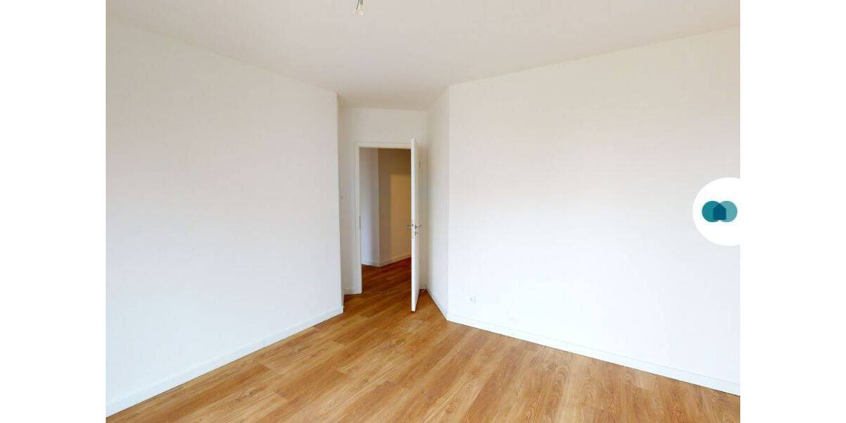 Etagenwohnung Nauen - 3 Zimmer, 82 m&sup2;, 1.033&euro; | Angebot:26751028