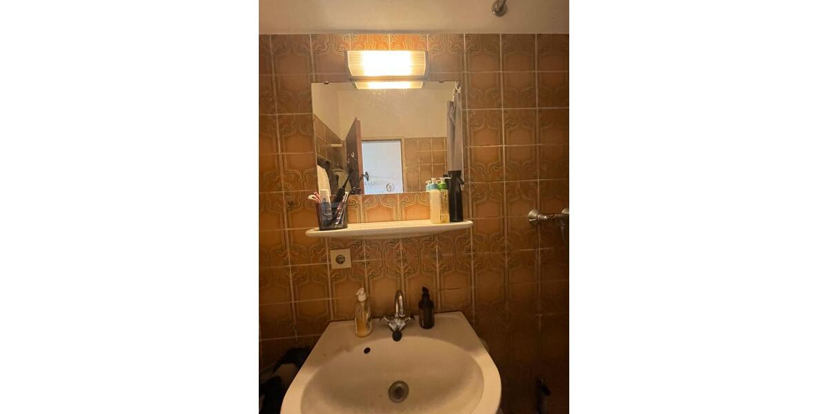 Etagenwohnung Trier Kürenz - 1 Zimmer, 16 m&sup2;, 380&euro; | Angebot:26521255