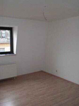 Etagenwohnung Altenburg - 3 Zimmer, 77 m&sup2;, 385&euro; | Angebot:25771236