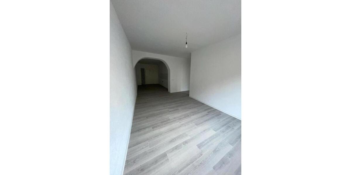 Erdgeschoßwohnung Neunkirchen - 3 Zimmer, 85 m&sup2;, 620&euro; | Angebot:26461684