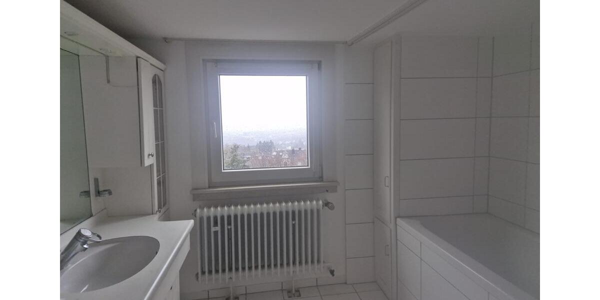 Dachgeschoßwohnung Remscheid - 2 Zimmer, 75 m&sup2;, 500&euro; | Angebot:24398812