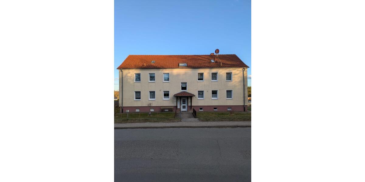 Dachgeschoßwohnung Feldberger Seenlandschaft - 2.5 Zimmer, 50 m&sup2;, 490&euro; | Angebot:26011237