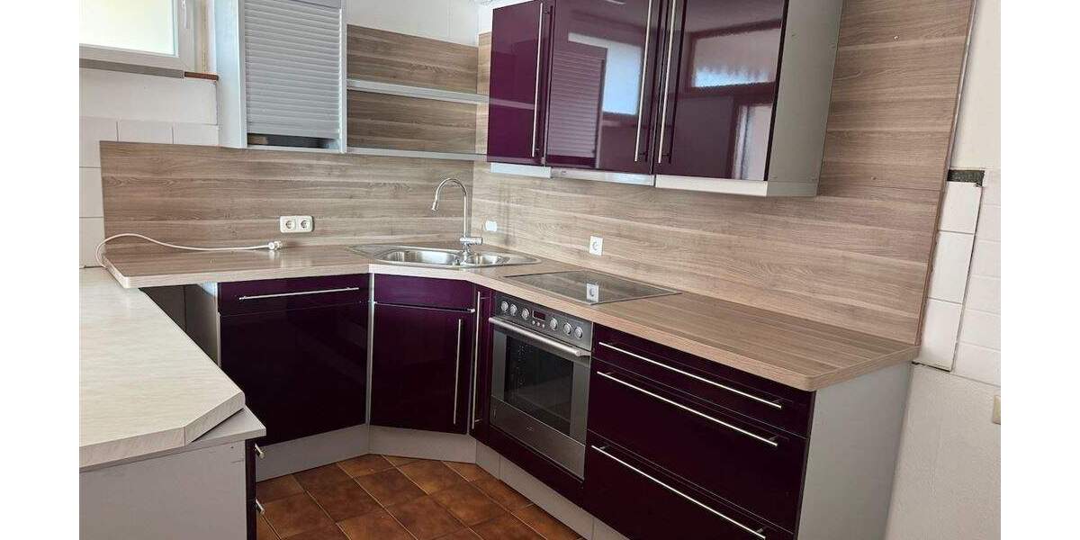 Etagenwohnung Waldshut-Tiengen Tiengen - 2 Zimmer, 82 m&sup2;, 870&euro; | Angebot:24905606