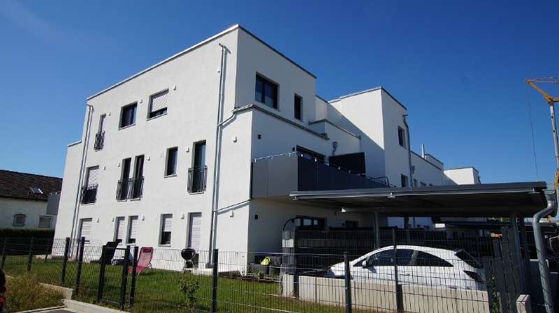 Wohnung zum Mieten in Salching 600 € 55.11 m²