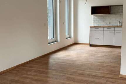 Wohnung Nürnberg Zerzabelshof - 1 Zimmer, 39 m&sup2;, 680&euro; | Angebot:27243221