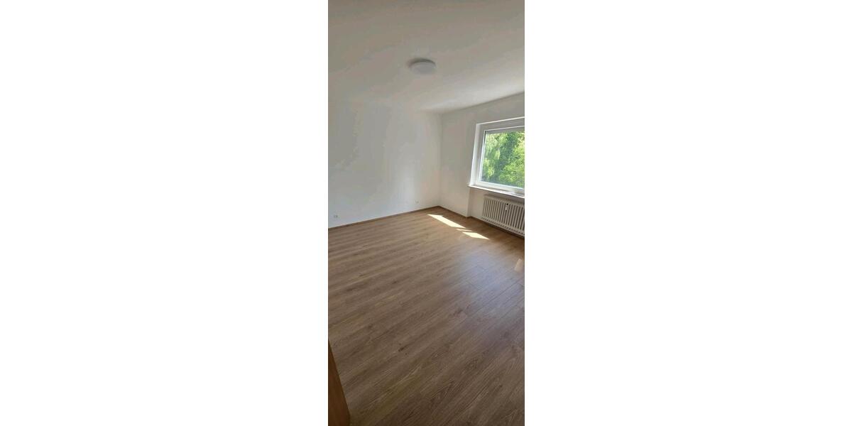 Etagenwohnung Wiesbaden Südost - 2 Zimmer, 60 m&sup2;, 1.250&euro; | Angebot:26326815