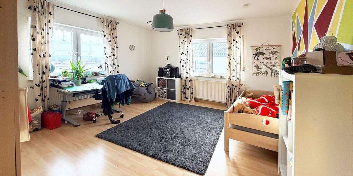 Etagenwohnung Neumarkt in der Oberpfalz / Rittershof Rittershof - 4 Zimmer, 108 m&sup2;, 800&euro; | Angebot:25780831