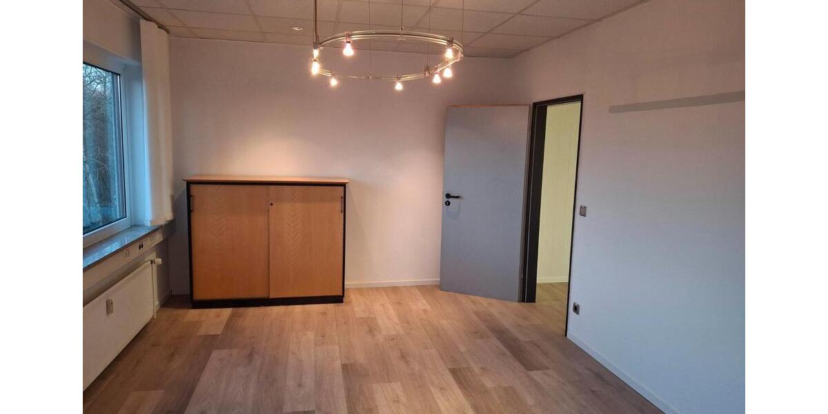 Gewerbeobjekt Norderstedt Friedrichsgabe - 650&euro; | Angebot:25994310