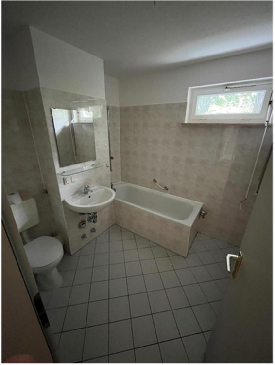 60 m²-Wohnung in Gotha-Zentrum: 1 OG, Balkon, Stellplatz