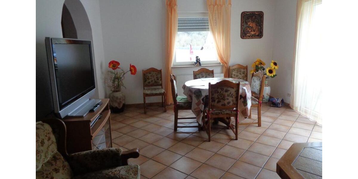 Wohnen auf Zeit Welling - 5 Zimmer, 18 m&sup2;, 320&euro; | Angebot:24436017