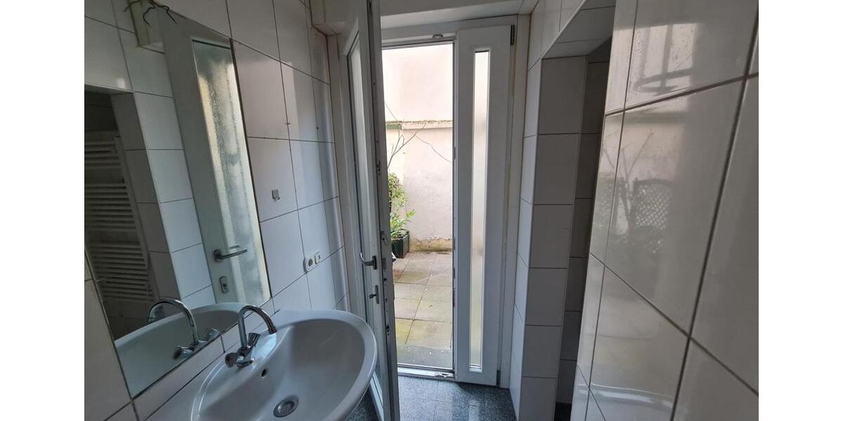 Erdgeschoßwohnung Krefeld - 2 Zimmer, 61 m&sup2;, 550&euro; | Angebot:26697803