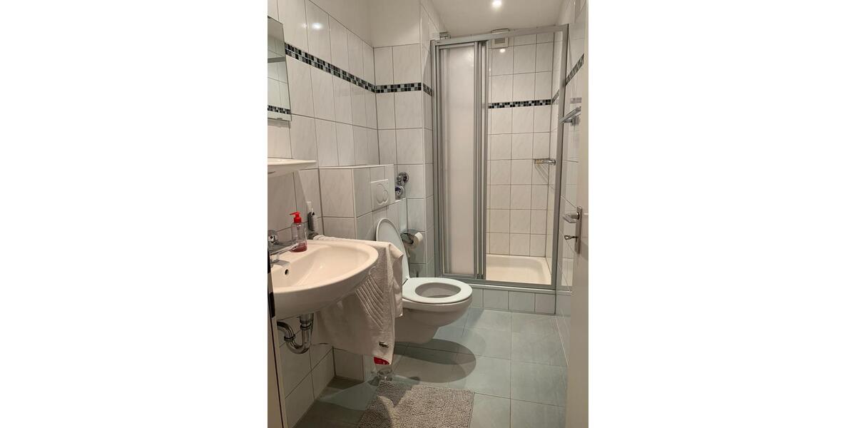 Wohnen auf Zeit Bremerhaven Mitte - 3 Zimmer, 17 m&sup2;, 310&euro; | Angebot:25833832