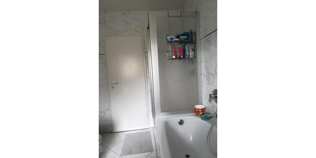 Etagenwohnung Maintal - 2 Zimmer, 61 m&sup2;, 845&euro; | Angebot:24839410