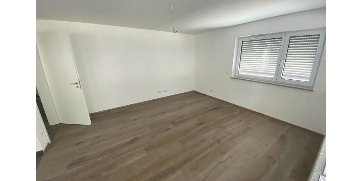 Etagenwohnung München Trudering - 3 Zimmer, 100 m&sup2;, 2.100&euro; | Angebot:26161334